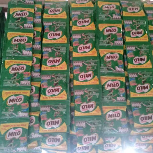 

Milo coklat 22g 1renceng 11saset