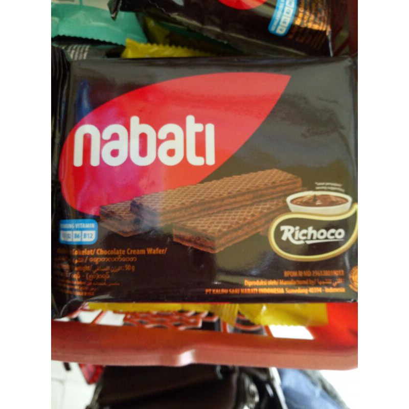 

nabati coklat dan keju 39gr satuan.