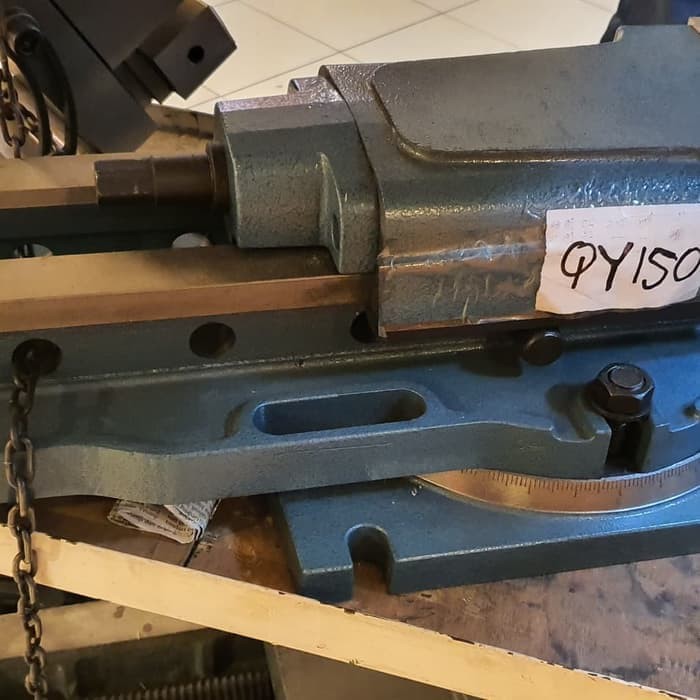 (MEI) ragum catok putar 6in body besar