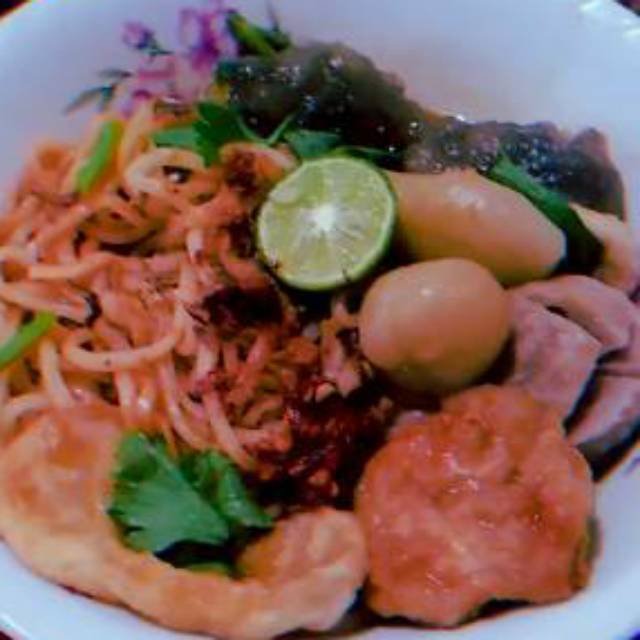 

Baso Aci Yamin Komplit/Baso Aci Cirawang/Baso Aci Instan/Baso Aci Garut