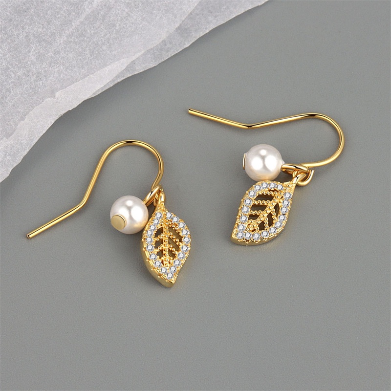 Anting Tusuk Sterling Silver 925 Desain Hollow Hias Mutiara Untuk Wanita