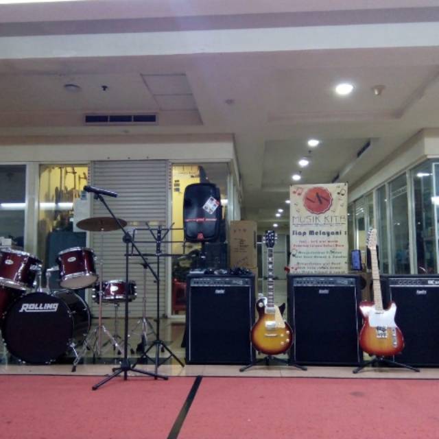 Alat musik set band studio combo