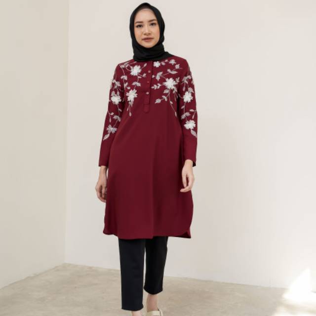 BOOKED Harper 3D Tunik size S original by Geulis.id