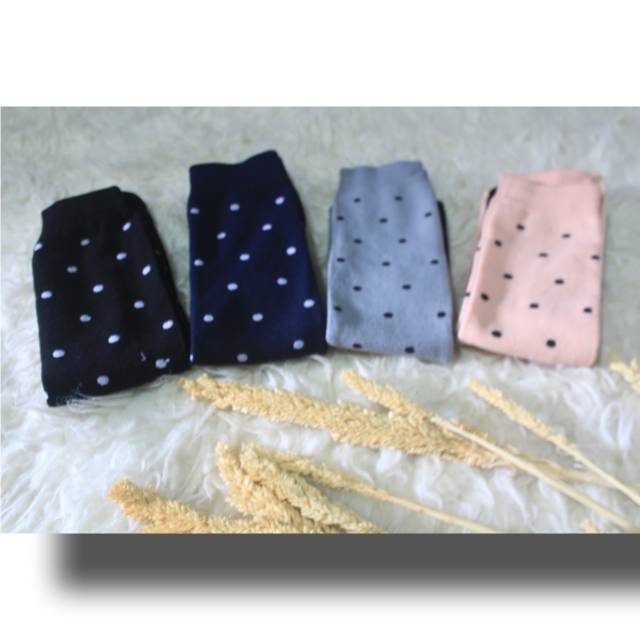 Kaos kaki | Kaos kaki panjang wanita | Kaos kaki panjang | Kaos kaki muslimah | kaos kaki murah