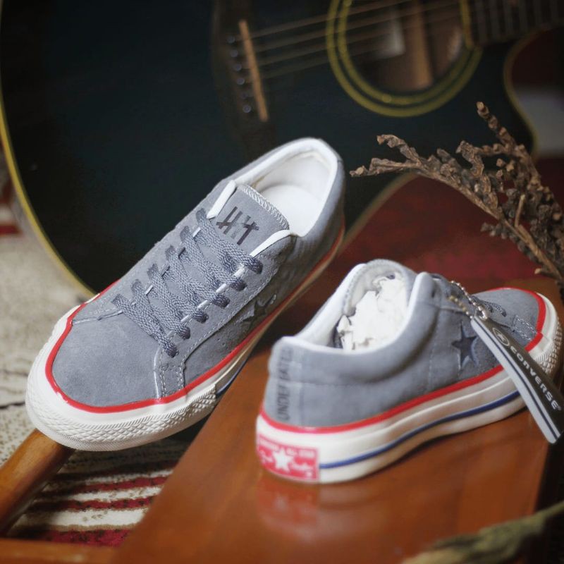 Sepatu Converse One Star Undefeated Grey Red Pria Dan Wanita