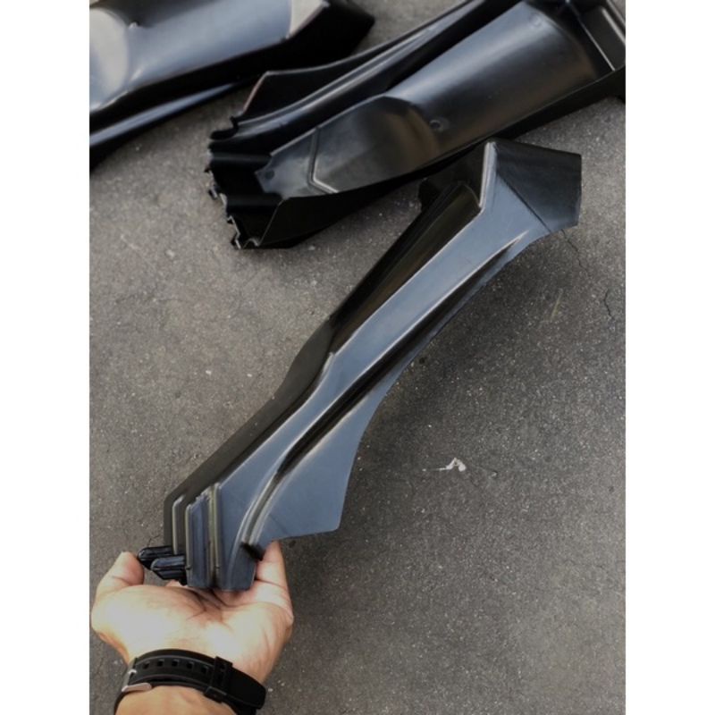 SAMBUNGAN TENGAH SLEBOR HONDA GL 100 125 CB K5 KOLONG SPAKBOR MODEL ORI