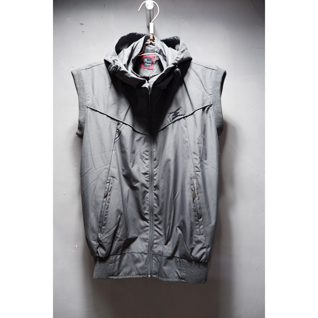 Jaket rompi parasut model Vest Elwave