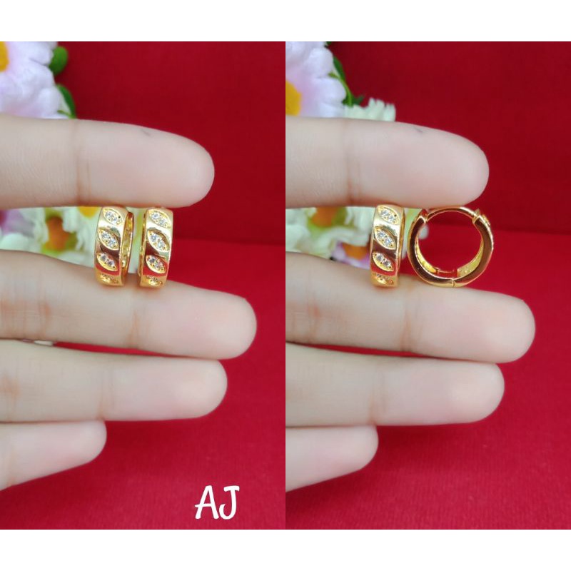 Anting perhiasan wanita dewasa emas muda kadar 35%