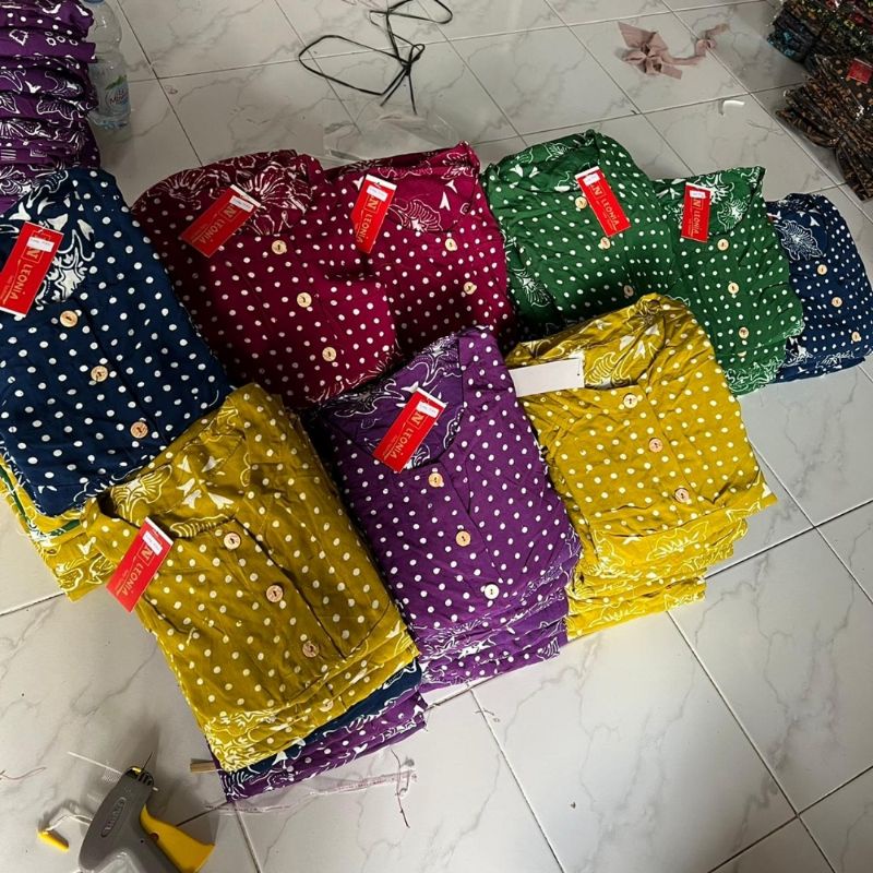 Longdress Wiru Batik Cap Solo Gamis Batik Kancing Busui LD 110-2