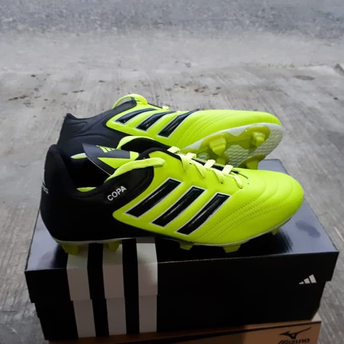DISKON.. SEPATU BOLA ADIDAS COPA MURAH