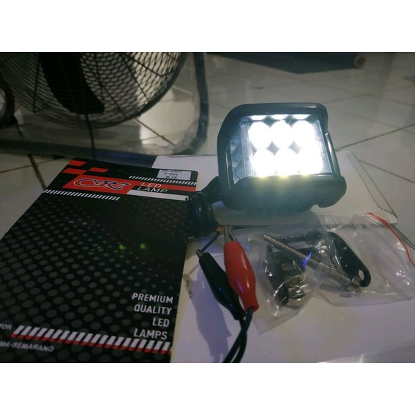 Promo lampu tembak mini 4 led plus strobo cr7