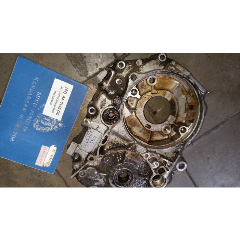 dokumen honda win 1995 warna hitam , plat hitam.