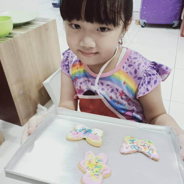 

Cookies Decoration Kit Set Dengan ROYAL ICING