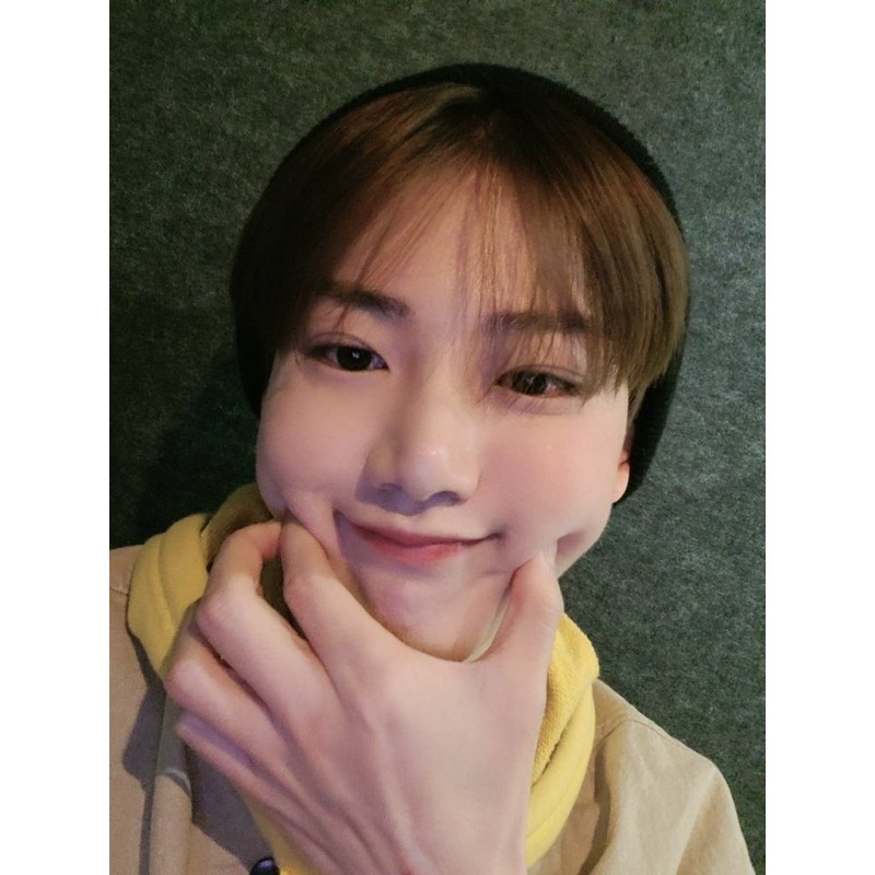 DP SIGNED ALBUM TREASURE