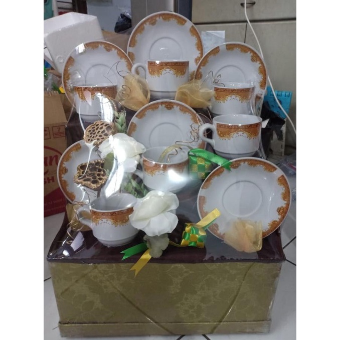 

PARCEL LEBARAN TEASET PECAH BELAH MURAH MERIAH MEWAH SDG64565E