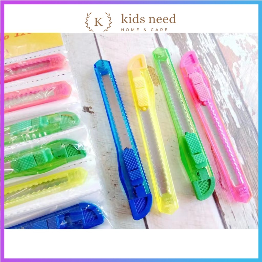 

Cutter Plastic BESAR KECIL / Pisau Art Knife Transparan Rencengan Termurah