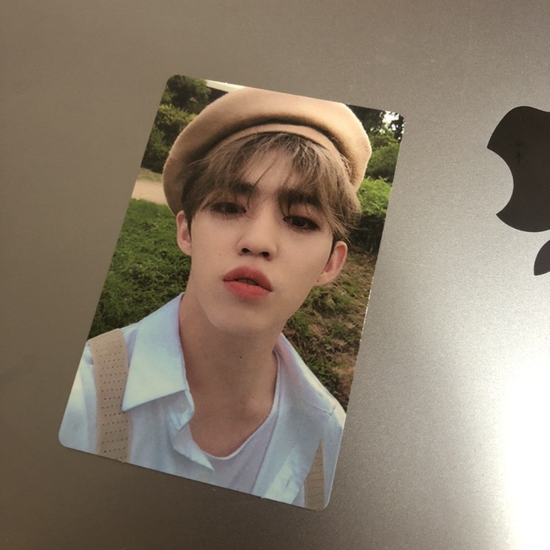 an ode scoups beret pc