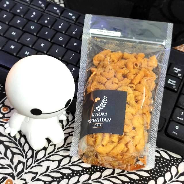 

Makaroni Santuy "Snack Kaum Rebahan