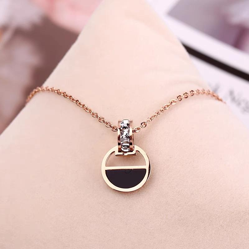 COD! kalung titanium liontin black roll diamond anti karat import