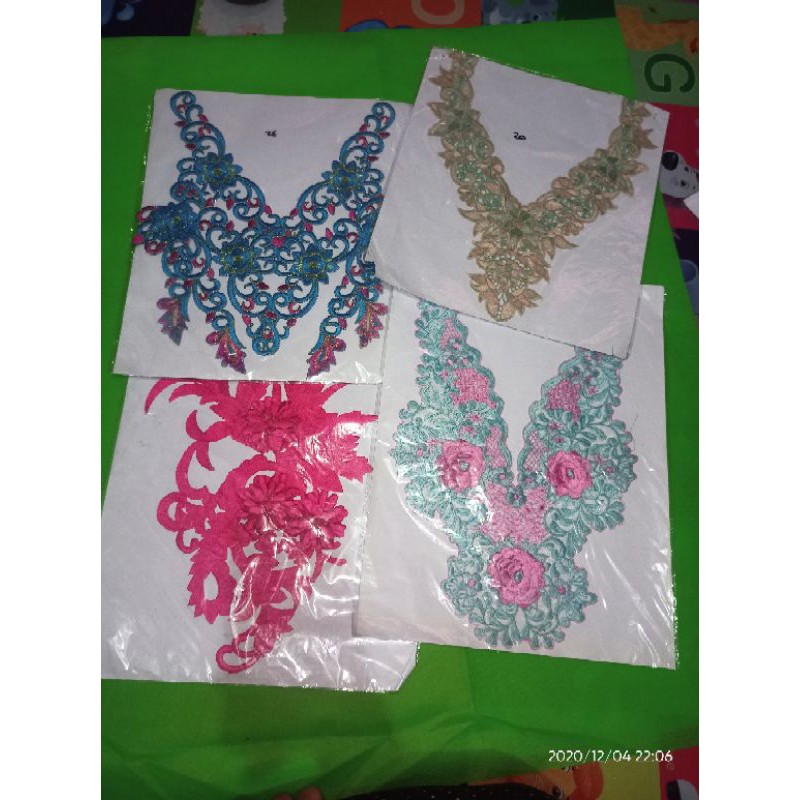 renda bunga/hiasan dada/aplikasi bunga/aksesoris baju/manik manik
