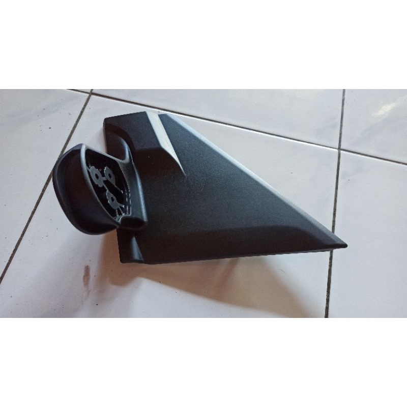 kaki spion ertiga tahun 2020 2021