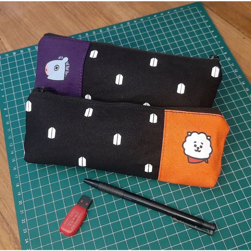 

PENCIL CASE / TEMPAT PENSIL BTS, Pouch Pensil BTS [READY STOCK]