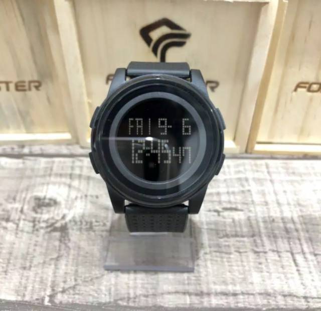 Jam Tangan Outdoor Forester 2007