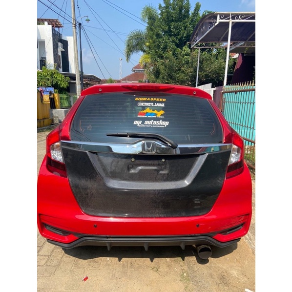 cover bagasi carbon jazz gk5