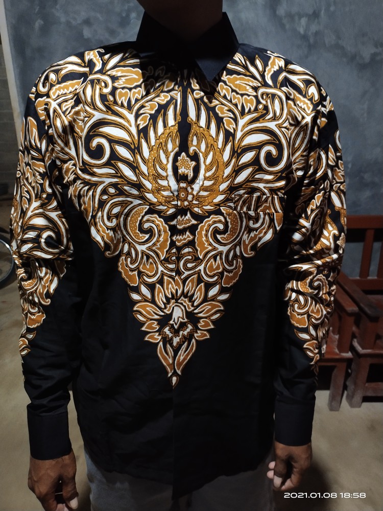 Lucas Kemeja Batik Pria Lengan Panjang By Batik Anjani