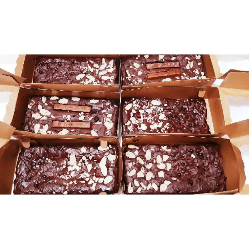 

Fudgy Brownies kitkat