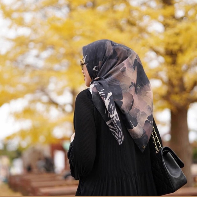 Ready Stock Ginkgo Series Black Sesame by Buttonscarves