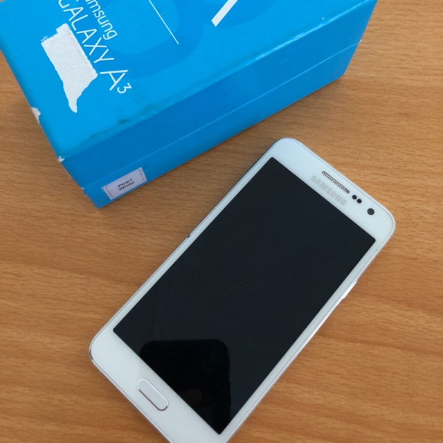 Samsung A3 2015 second