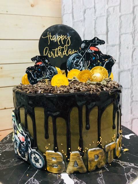 

Kue ultah mamed