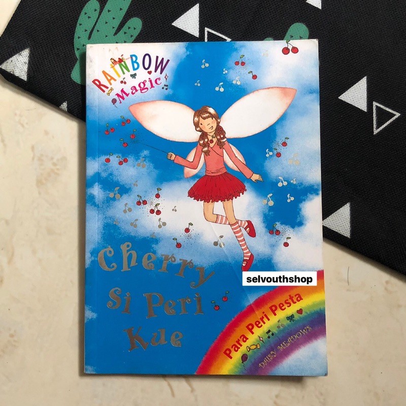 Buku Rainbow Magic 'Cherry Si Peri Kue'