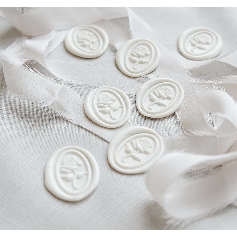 Clara Rose (White) - 1 PCS seal wax Coin Sticker Segel Undangan Sudah include Double Tape , Souvenir
