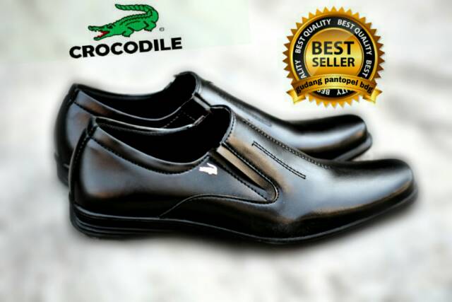 Pantople Crocodile Pria Semi Kulit