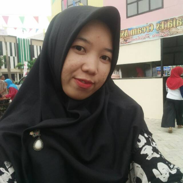 ayu_lestari2