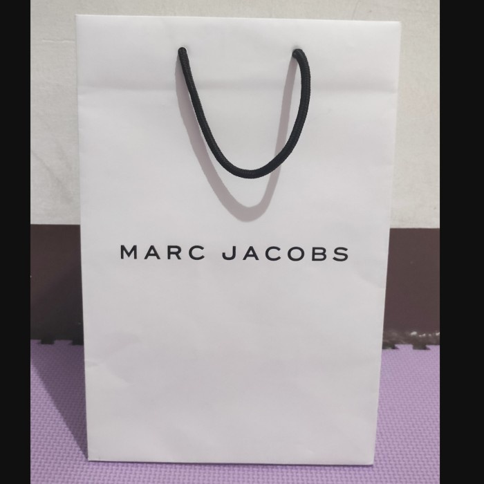 

(TERLARIS) paperbag marc jacobs medium / paper bag marc jacobs authentic