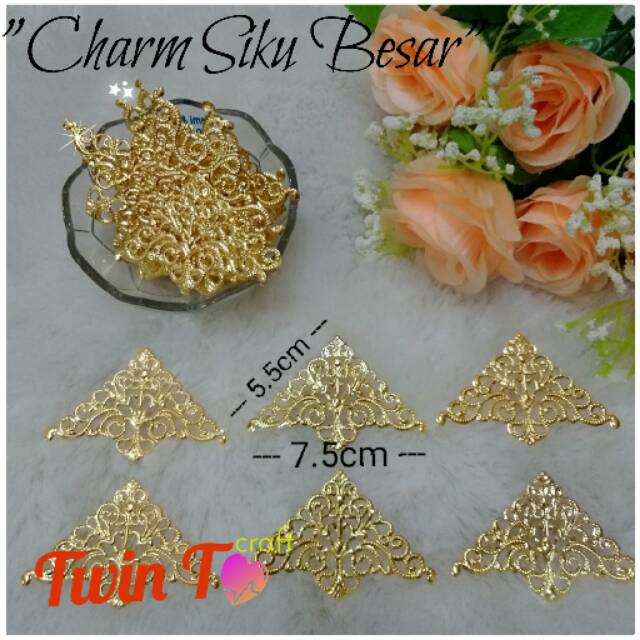 

Charm Besar