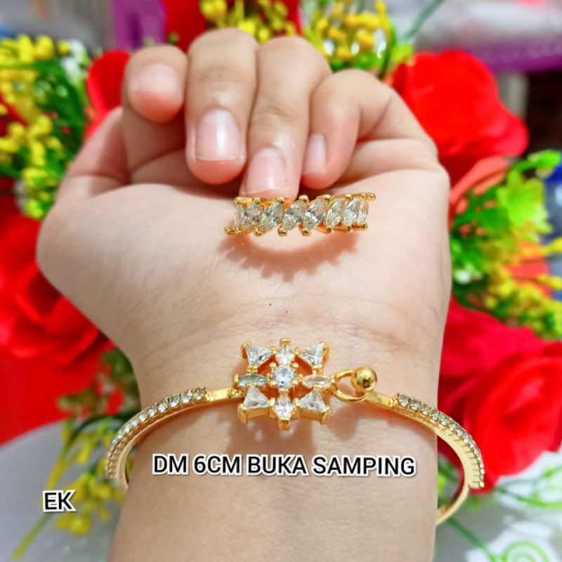 [BAYAR DITEMPAT]GELANG TANGAN WANITA XUPING BUKA SAMPING GELANG MEWAH ELEGAN