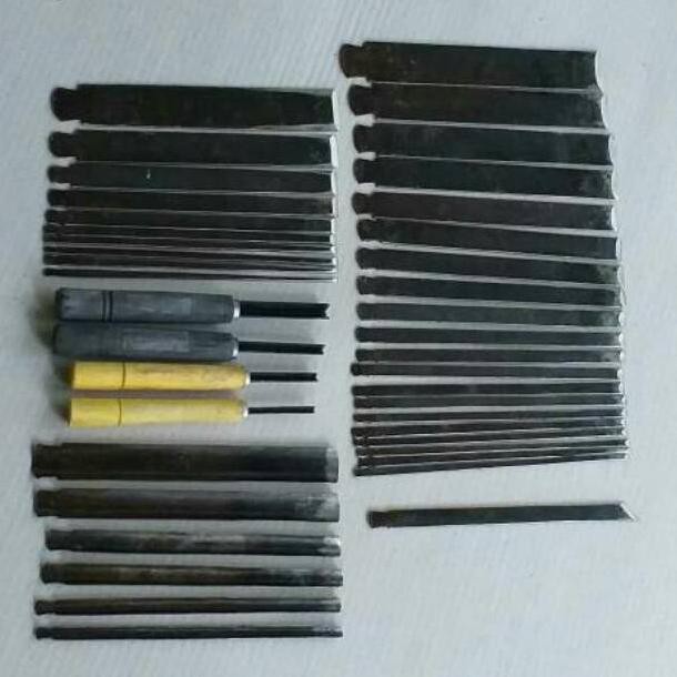 Bayar Di Tempat Alat pahat / alat ukir / tatah kayu ukir LENGKAP