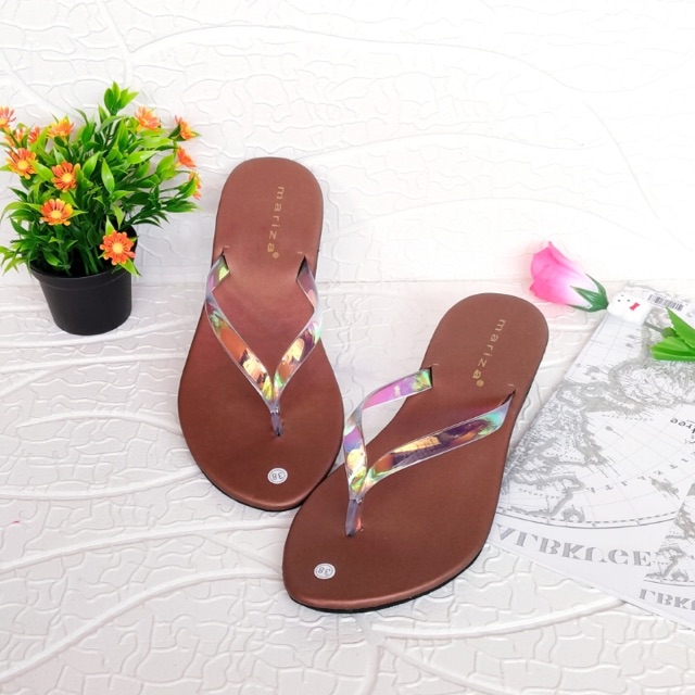 Sandal Wanita Japit Jelly Pelangi M01