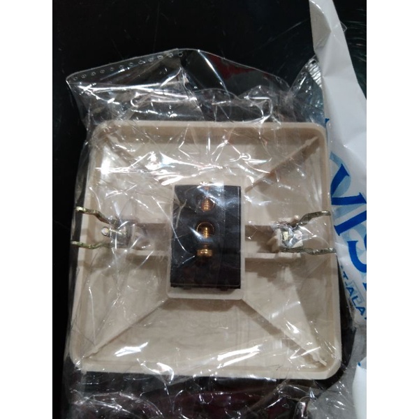 Saklar tunggal ib Visicom