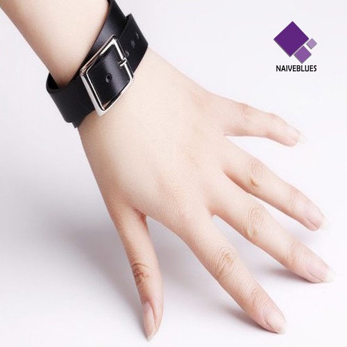 Kalung Choker Bahan Kulit Imitasi Aksen Rivet Spike Buckle Gaya Punk Untuk Wanita