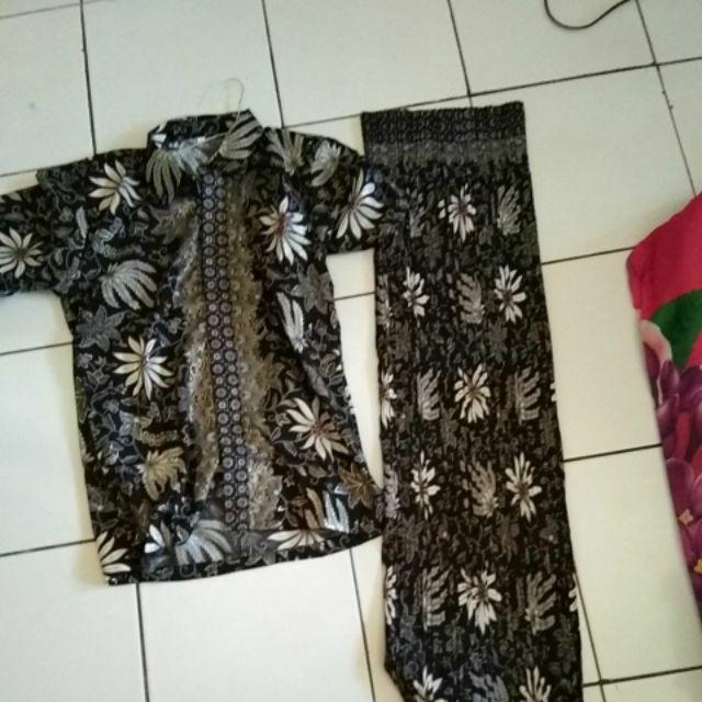 Couple Rok Dan Kemeja Pisang Silver