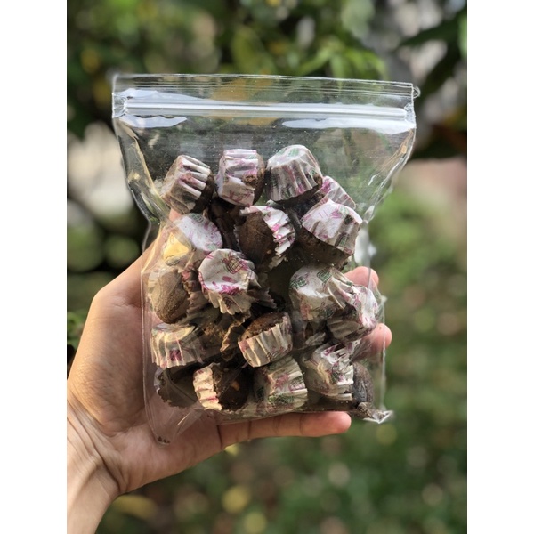 

Brownis kering coklat kemasan 150gram