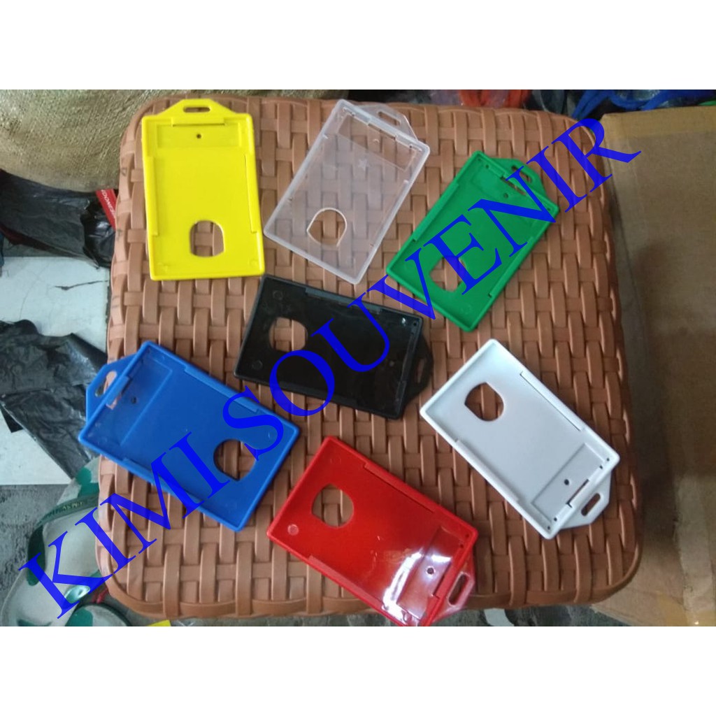 

Casing Untuk ID CARD Warna Warni