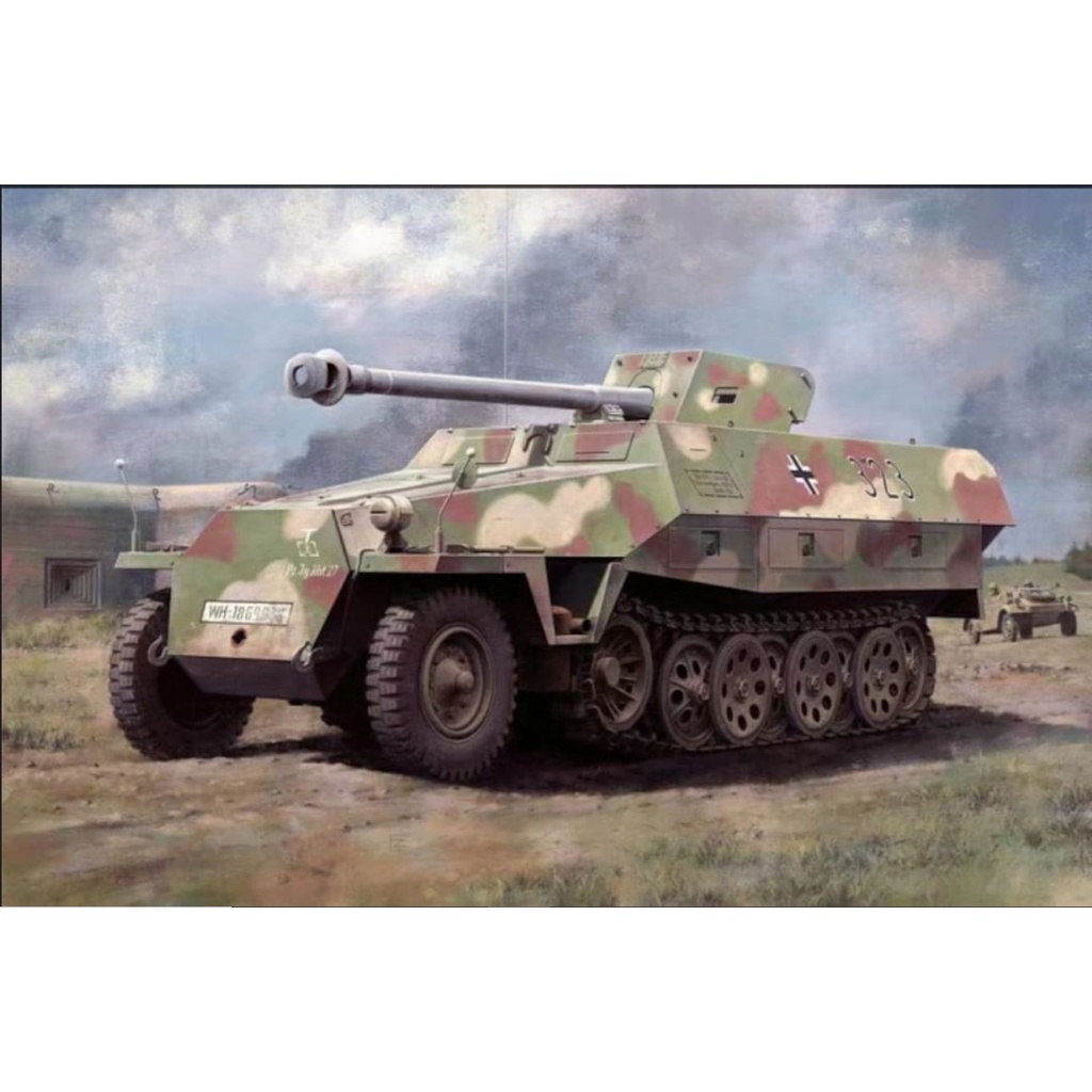 Truk Sd.Kfz.251/22 Ausf.D Skala 1:35 Mokit Dragon
