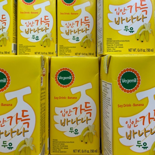 

Vegemil banana soy drink 190ml minuman korea