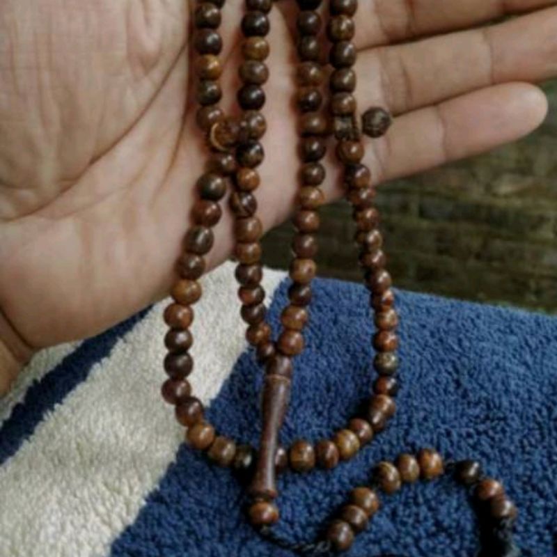 Tasbih gaharu 6mm grade A+ super tasbih 99 butir tasbeh kayu gaharu asli wangi alami